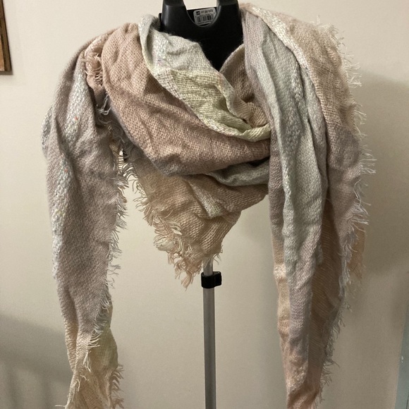Blanket scarf - Picture 1 of 2